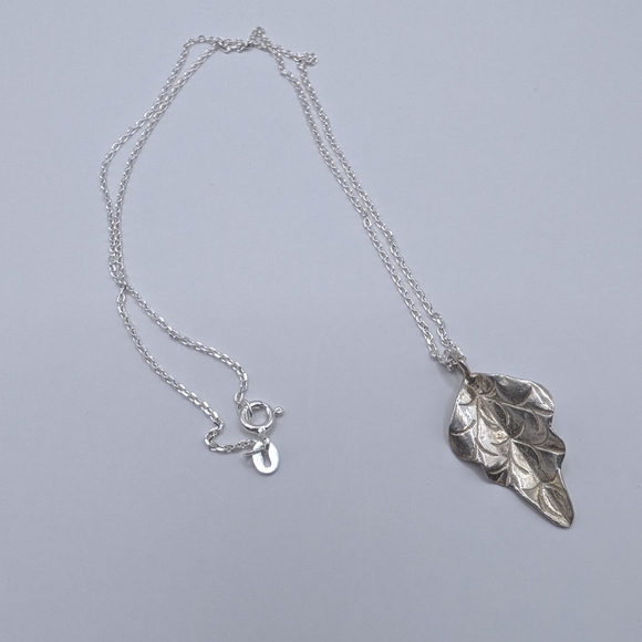 Handmade Silver Leaf Necklace - Picture 3 of 4